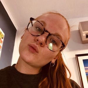 Meet your Posher, Alainaalaina